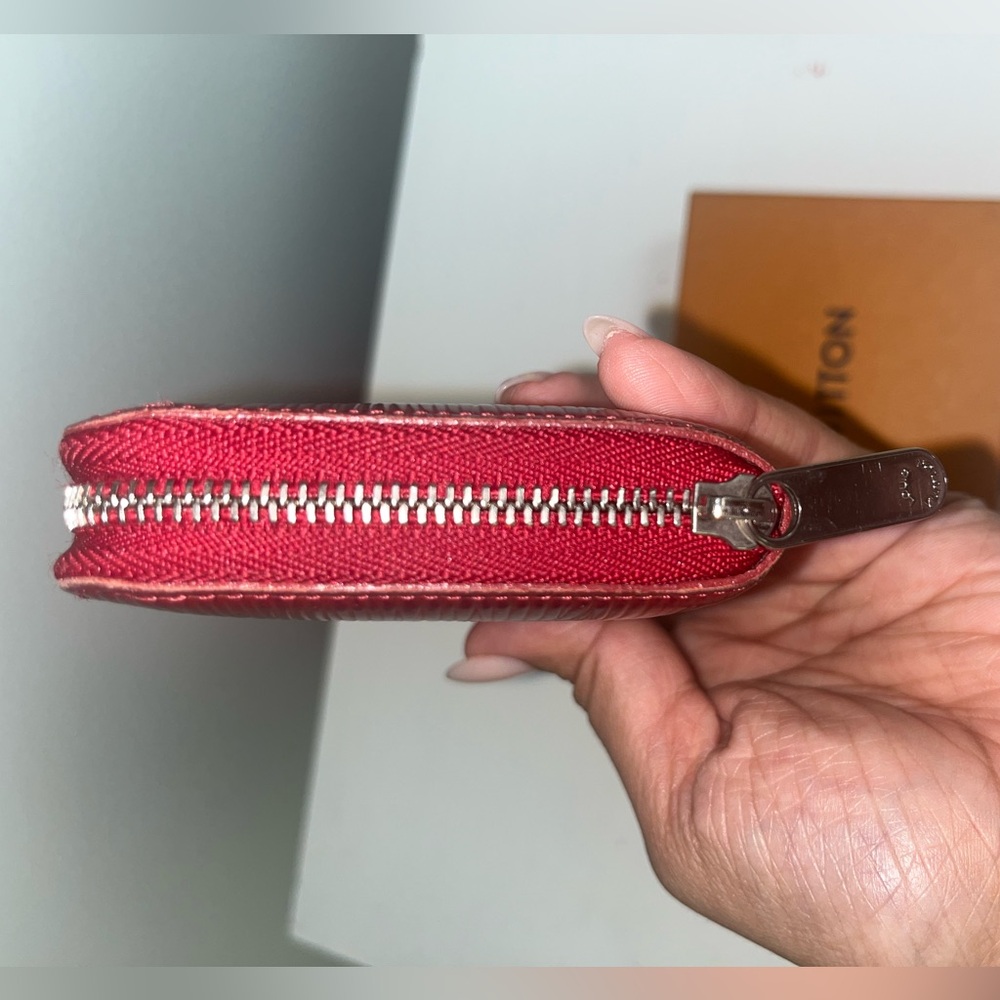 Louis Vuitton Red Epi Compact Zippy Wallet (COA included) - Picture 14 of 16